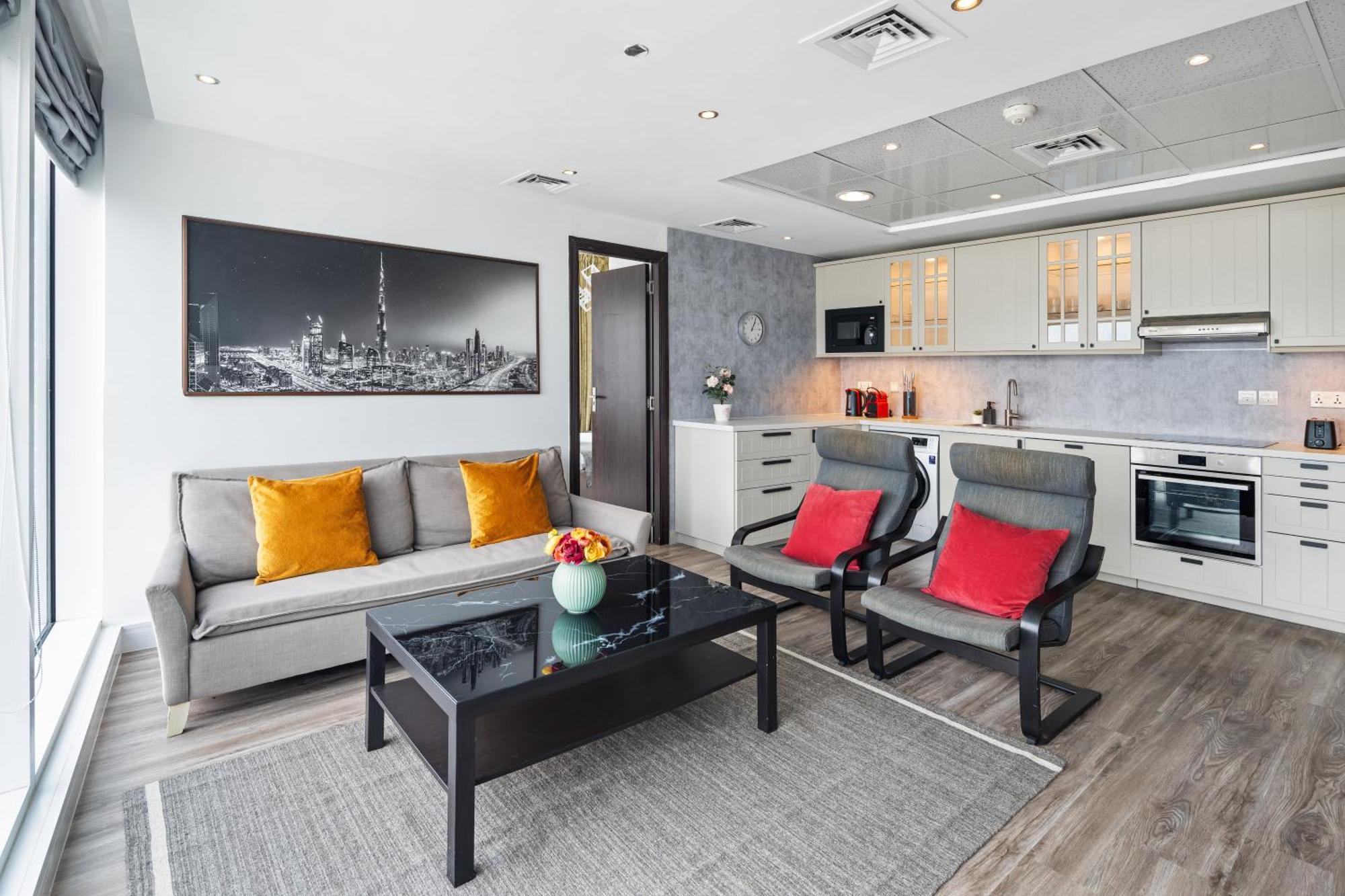 Modern & Spacious 2-Bed Condo With Panoramic Lake Views, Dual Balconies, Steps From Dubai Jlt Metro By "La Buena Vida Holiday Homes" Exterior foto